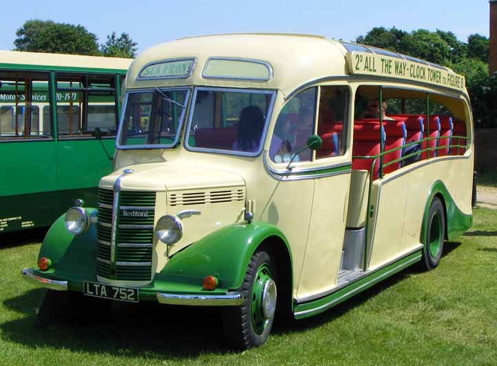 Western National Lincolnshire Bedford OB Duple LTA752