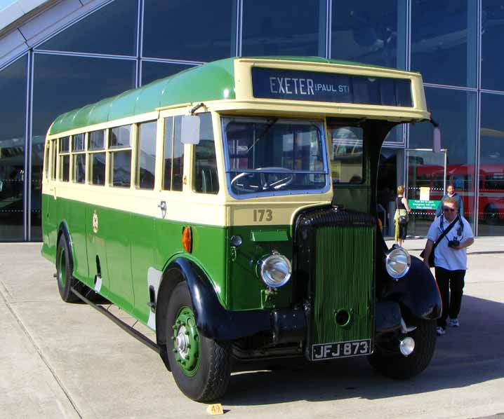 Exeter Corporation Daimler CVD6 Weymann 173