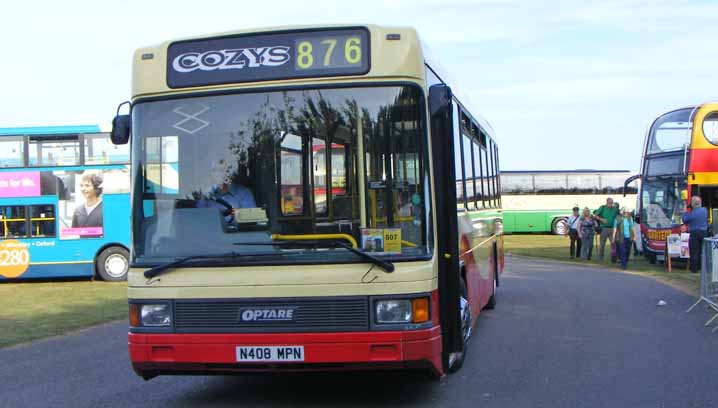 Cozy Travel Dennis Lance Optare Sigma